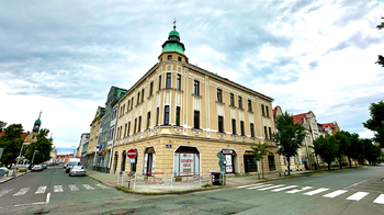 Pronájem obchodních prostor 163 m², Kladno