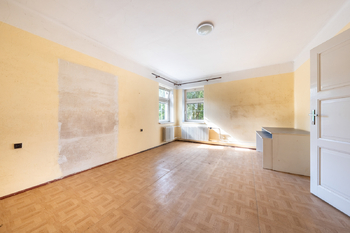Pokoj 2 - Prodej domu 182 m², Teplice