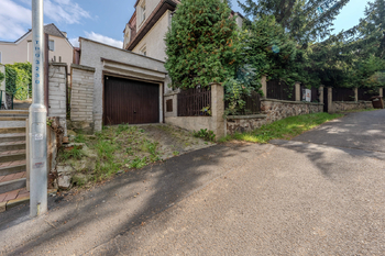 Garáž - Prodej domu 182 m², Teplice