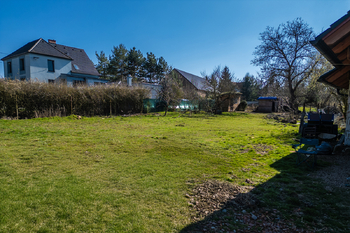 Prodej pozemku 1070 m², Přívětice