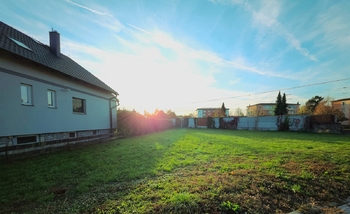 Prodej pozemku 653 m², Malá Morava