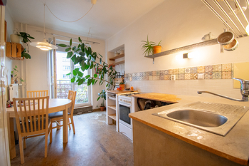 Prodej bytu 2+1 v osobním vlastnictví 75 m², Praha 6 - Střešovice