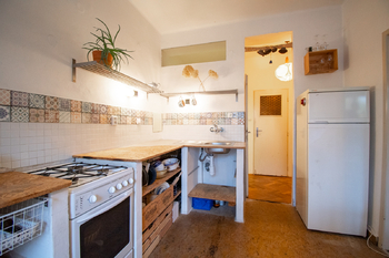 Prodej bytu 2+1 v osobním vlastnictví 75 m², Praha 6 - Střešovice