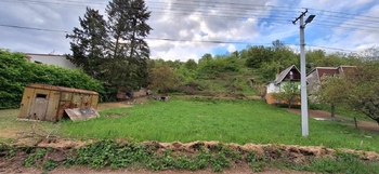 Prodej pozemku 1170 m², Viničné Šumice