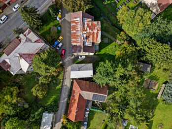 Prodej obchodních prostor 93 m², Jince