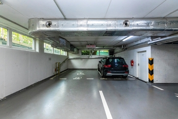 Prodej bytu 1+kk v osobním vlastnictví 43 m², Praha 9 - Hostavice