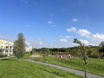 Prodej bytu 1+kk v osobním vlastnictví 43 m², Praha 9 - Hostavice