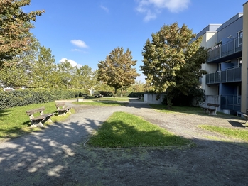 Prodej bytu 1+kk v osobním vlastnictví 43 m², Praha 9 - Hostavice