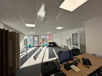 Pronájem obchodních prostor 65 m², Vsetín