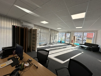 Pronájem obchodních prostor 65 m², Vsetín