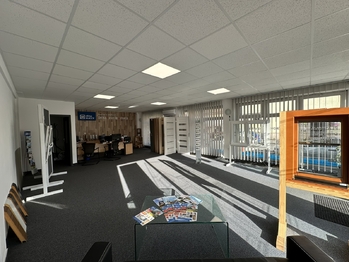 Pronájem obchodních prostor 65 m², Vsetín