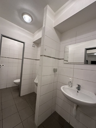 Pronájem obchodních prostor 65 m², Vsetín