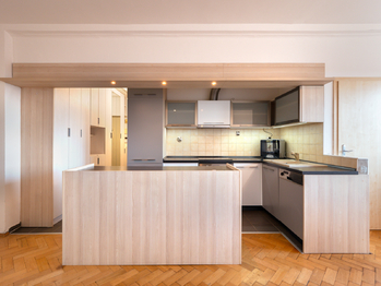 Prodej bytu 3+kk v osobním vlastnictví 68 m², Praha 10 - Záběhlice