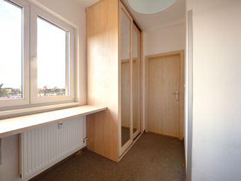 Prodej bytu 3+kk v osobním vlastnictví 68 m², Praha 10 - Záběhlice