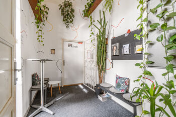 Prodej kancelářských prostor 590 m², Praha 10 - Strašnice
