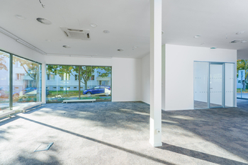 Pronájem obchodních prostor 155 m², Čelákovice