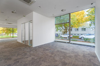 Pronájem obchodních prostor 155 m², Čelákovice