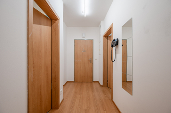 Prodej bytu 2+kk v osobním vlastnictví 54 m², Praha 10 - Hostivař