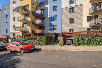 Prodej bytu 2+kk v osobním vlastnictví 54 m², Praha 10 - Hostivař