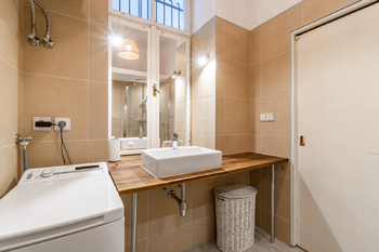 Pronájem bytu 1+1 v osobním vlastnictví 40 m², Praha 5 - Smíchov