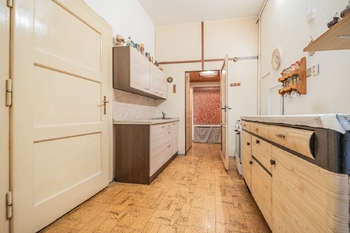 Prodej bytu 2+1 v osobním vlastnictví 59 m², Praha 7 - Holešovice