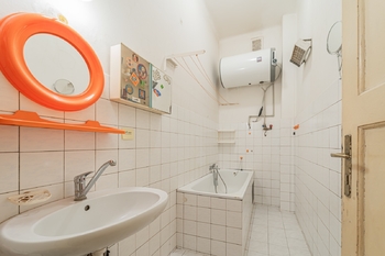 Prodej bytu 2+1 v osobním vlastnictví 59 m², Praha 7 - Holešovice