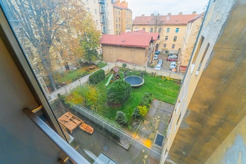 Prodej bytu 2+1 v osobním vlastnictví 59 m², Praha 7 - Holešovice