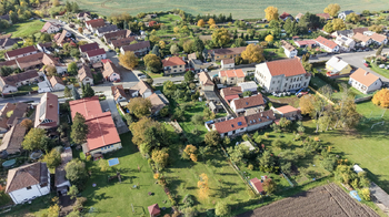 Prodej pozemku 841 m², Kostomlaty pod Řípem