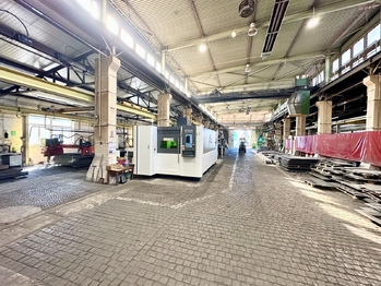 Prodej výrobních prostor 2491 m², Cheb
