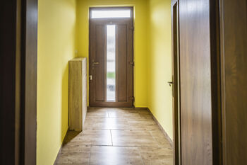 Vstupní hala - Prodej domu 254 m², Budíškovice