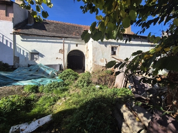 Prodej domu 150 m², Husinec