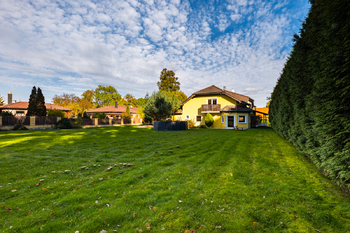 Prodej domu 220 m², Hvozdec