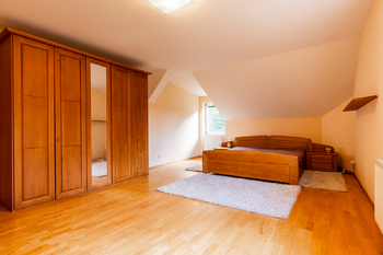 Prodej domu 220 m², Hvozdec