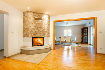 Prodej domu 220 m², Hvozdec