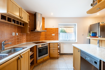 Prodej domu 220 m², Hvozdec