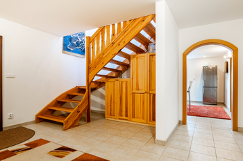 Prodej domu 220 m², Hvozdec
