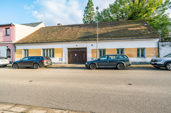 Prodej domu 120 m², Lomnice nad Lužnicí
