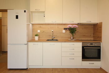 Pronájem bytu 1+kk v osobním vlastnictví 38 m², Praha 4 - Chodov