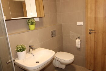 Pronájem bytu 1+kk v osobním vlastnictví 38 m², Praha 4 - Chodov