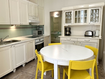 Prodej bytu 3+1 v osobním vlastnictví 79 m², Praha 1 - Nové Město