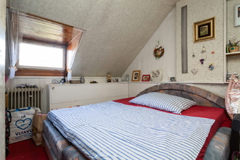 Prodej domu 120 m², Kamenné Žehrovice