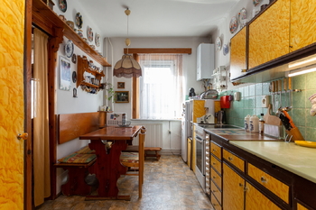 Prodej domu 120 m², Kamenné Žehrovice