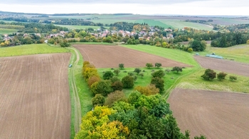 Prodej pozemku 6588 m², Panoší Újezd