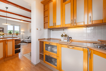 Pronájem bytu 2+kk v osobním vlastnictví 49 m², Černošice
