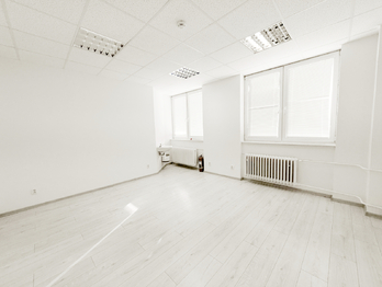 Pronájem kancelářských prostor 18 m², Havířov