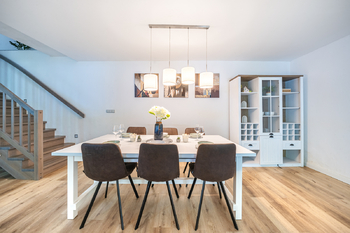 RD Květnice - jídelní hala - Prodej domu 190 m², Květnice