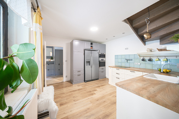 RD Květnice - kuchyně - Prodej domu 190 m², Květnice
