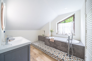 RD Květnice - koupelna - Prodej domu 190 m², Květnice