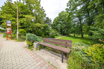 Park Květnice - autobusová zastávka - Prodej domu 190 m², Květnice