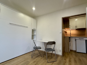 Pronájem bytu 1+kk v osobním vlastnictví 25 m², Praha 6 - Vokovice
